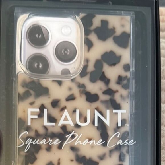 NWT Chic Blonde Tortoise HTF 16 ProMax Case - Picture 4 of 5